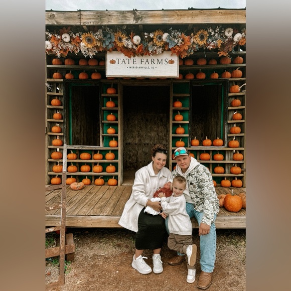 . w e l c o m e . - Picture 2 of 6